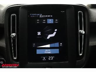 Volvo XC40 1.5 T2 Momentum Core LED Apple/Android Cruise PDC picture 30