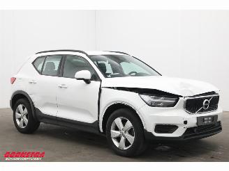 Volvo XC40 1.5 T2 Momentum Core LED Apple/Android Cruise PDC picture 2