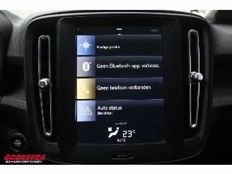 Volvo XC40 1.5 T2 Momentum Core LED Apple/Android Cruise PDC picture 27