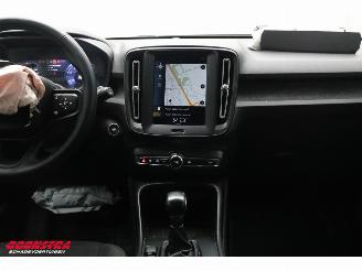 Volvo XC40 1.5 T2 Momentum Core LED Apple/Android Cruise PDC picture 20