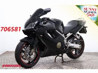 damaged motor cycles Honda  CBR 600F Dominator 2007/3