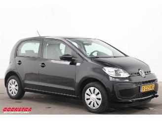 Volkswagen Up! 1.0 5-DRS Airco Bluetooth 47.321 km! picture 2
