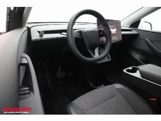 Tesla Model Y Standard RWD 58 kWh Pano LED ACC Camera SHZ LRHZ picture 20