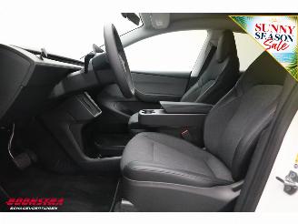 Tesla Model Y Standard RWD 58 kWh Pano LED ACC Camera SHZ LRHZ picture 18