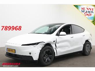 skadebil auto Tesla Model Y Standard RWD 58 kWh Pano LED ACC Camera SHZ LRHZ 2025/12