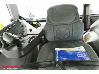 New Holland  TVT 190 BY 2005 6.000 Uur picture 20