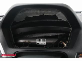 BMW 1-serie 120i Aut. M-Sport LED ACC Schuifdak Leder SHZ picture 6