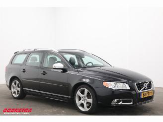 Volvo V-70 2.0T Aut. R-Edition Clima Navi Cruise SHZ PDC AHK HighPerf.Audio picture 2