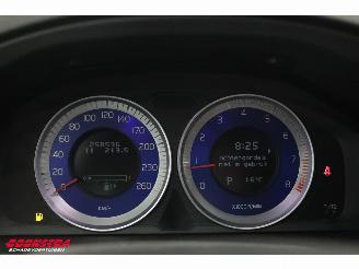 Volvo V-70 2.0T Aut. R-Edition Clima Navi Cruise SHZ PDC AHK HighPerf.Audio picture 17