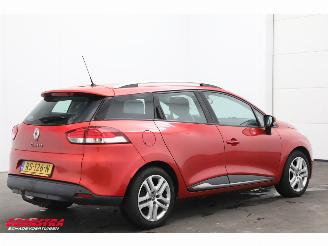 Renault Clio Estate 1.5 dCi Ecoleader Zen Navi Bluetooth Airco Cruise PDC AHK picture 3