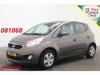 Vaurioauto  passenger cars Kia Venga 1.6 CVVT ExecutiveLine Aut. Navi Camera Cruise 89.918 km!! 2014/3