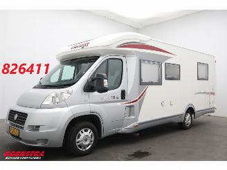 Vaurioauto  campers Challenger  Mageo 118 EB 2.3 MJ Luiel Fietsendrager Solar Queens Bed Magnetron 2011/9