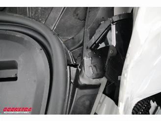 Porsche Taycan 105 kWh Sport Chrono PDLS+ Pano ACC 360° Bose Memory picture 15
