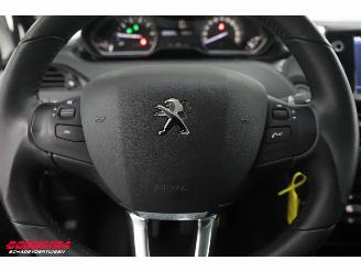 Peugeot 208 1.2 PT. 110 Signature Clima PDC Mirrorlink Camera 93.920 km! picture 20