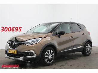 Schadeauto Renault Captur 1.2 TCe Intens LED Navi Clima Cruise Camera PDC 89.021 km! 2018/6