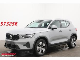 Avarii autoturisme Volvo XC40 2.0 B3 Core Leder LED Apple/Android Camera SHZ LRHZ 9.998 km! 2025/3