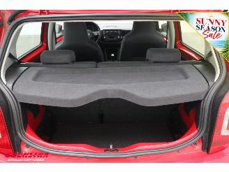 Volkswagen Up! 1.0 move up! BlueMotion 5-drs Airco picture 16