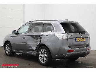Mitsubishi Outlander 2.0 PHEV Instyle+ 4X4 ACC Schuifdak Leder Camera SHZ 183.069 km! picture 4