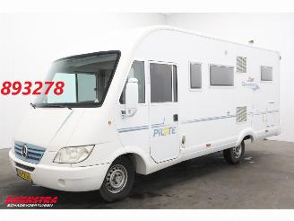 begagnad bil camper Pilote  Reference 316 CDI Solar Hefbed Garage Oven Douche Cruise 126.867 km! 2006/10
