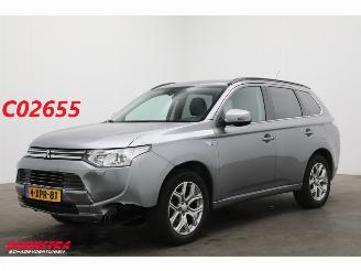 Avarii autoturisme Mitsubishi Outlander 2.0 PHEV 4WD Executive Edition Navi Clima Cruise Camera AHK 2014/10