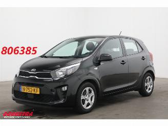 skadebil auto Kia Picanto 1.0 DPi ComfortLine Airco Bluetooth Cruise 2021/10