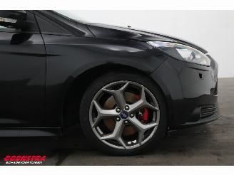 Ford Focus 2.0 EcoBoost ST-3 250 PK Schuifdak Leder Clima Cruise Camera SHZ picture 7