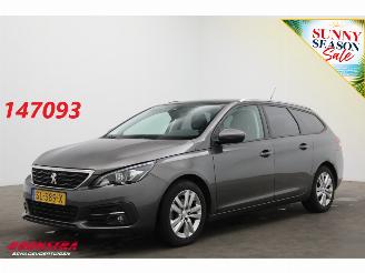 Gebrauchtwagen PKW Peugeot 308 SW 1.2 PureTech Active Pano Navi Cruise Clima Apple/Android PDC 2018/5