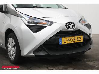Toyota Aygo 1.0 VVT-i x-fun Airco Bluetooth 38.601 km! picture 5