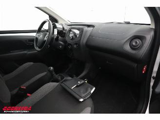 Toyota Aygo 1.0 VVT-i x-fun Airco Bluetooth 38.601 km! picture 11