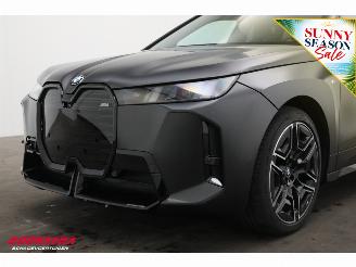 BMW iX xDrive M70 112 kWh HUD Clima Cruise Navi SHZ LrHZ Leder Memory H/K PDC picture 11