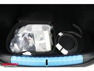 Porsche Taycan 4S 93.4kWh Performance Pano HUD ACC 360° PDLS+ 29 km!! picture 33