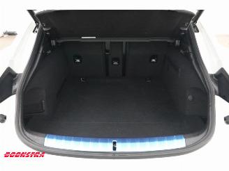 Porsche Taycan 4S 93.4kWh Performance Pano HUD ACC 360° PDLS+ 29 km!! picture 36