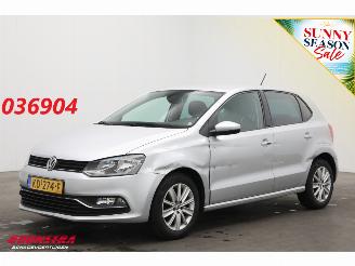 Damaged car Volkswagen Polo 1.0 Comfortline Edition Clima Cruise Bluetooth AHK 2016/8