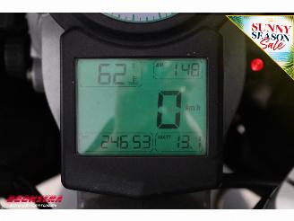Ducati 999 S picture 10