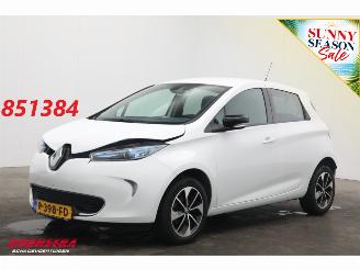 Schadeauto Renault Zoé R90 Intens 41 kWh (Ohne Batterie) Navi Clima Cruise Camera 2018/5