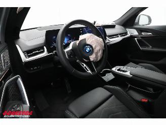 BMW iX2 eDrive20 M Sport Edition Cruise ACC H/K 360° Leder Memory HUD Apple/Android picture 19