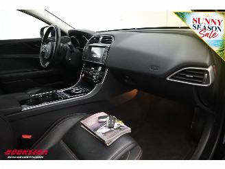Jaguar XE 2.0 AUT Portfolio Clima Navi Cruise Leder SHZ PDC picture 12