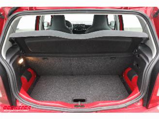 Volkswagen Up! 1.0 move up! BlueMotion Airco 181.182 km! picture 16