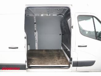 Renault Master T35 2.3 dCi L2H2 Navi Airco Cruise PDC AHK picture 9