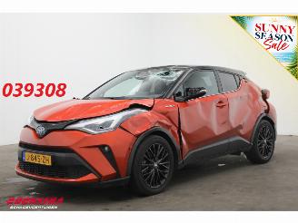 Vaurioauto  passenger cars Toyota C-HR 2.0 Hybrid Launch Edition ACC Clima Navi JBL Camera PDC 2020/11