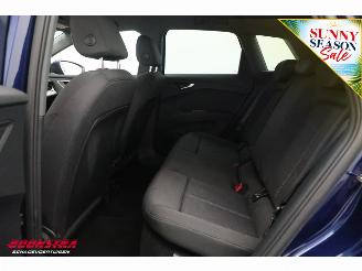 Audi Q4 35 Launch edition 55 kWh WASSER ACC Clima Navi Apple/Android SHZ PDC picture 14
