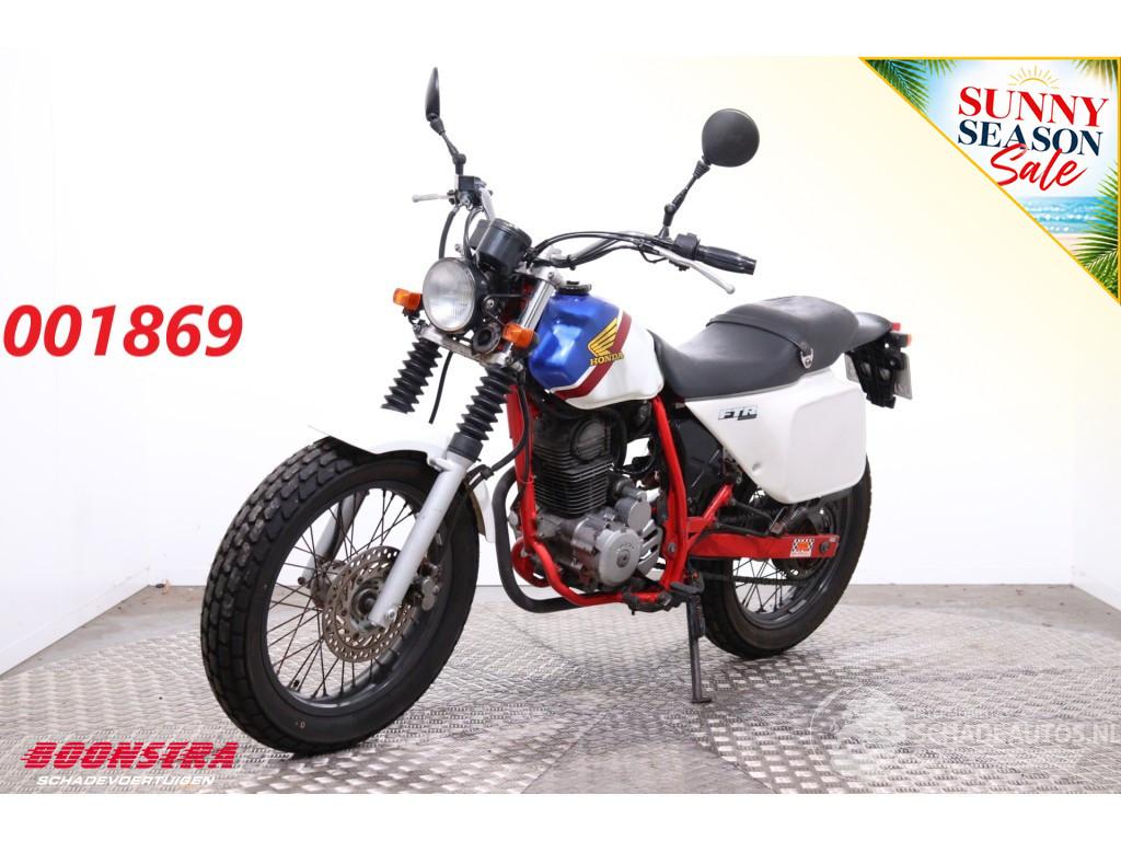 Honda  Ftr 223 BY 2000