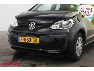 Volkswagen Up! 1.0 5-drs Airco 95.741 km! picture 11