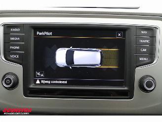 Volkswagen Passat Variant 1.6 TDI Comfortline Navi Cruise Clima PDC AHK picture 14