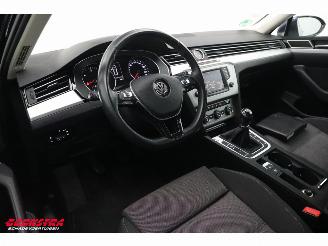 Volkswagen Passat Variant 1.6 TDI Comfortline Navi Cruise Clima PDC AHK picture 10