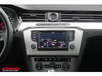 Volkswagen Passat Variant 1.6 TDI Comfortline Navi Cruise Clima PDC AHK picture 7
