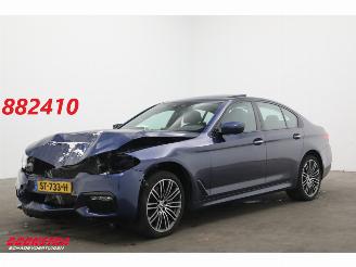 krockskadad bil auto BMW 5-serie 530d Aut. xDrive High Executive M Sport H/K ACC Navi Clima Memory SHZ PDC 2017/6