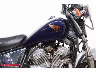 Honda  VT 400 C picture 11