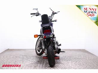 Honda  VT 400 C picture 8