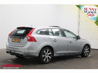 Volvo V-60 2.4 D6 AWD Plug-In Hybrid Summum Glasdak Navi Memory Leder SHZ Camera PDC AHK picture 3